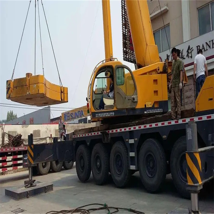 潮阳当地吊车出租|机器吊装|75吨|工厂搬迁服务